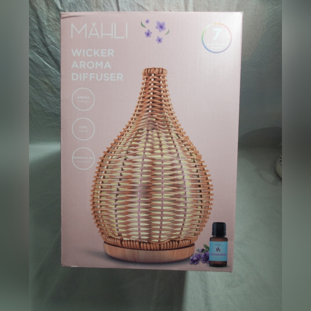 MAHLI WICKER AROMA DIFFUSER